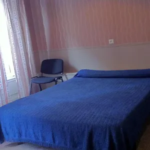 Des Arts Париж